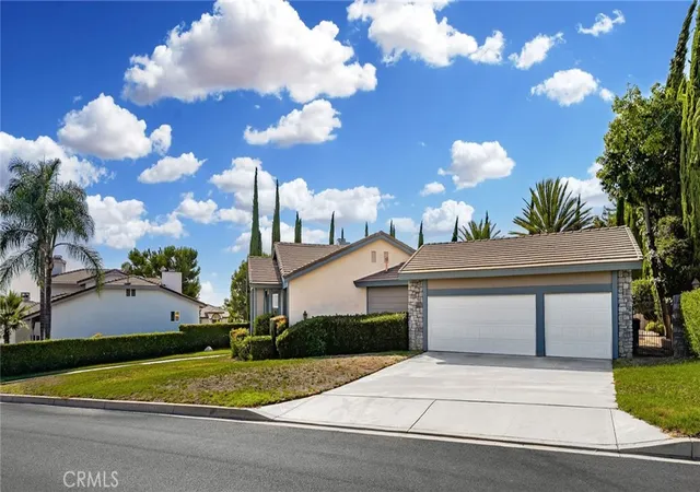 4th image of 2421 Cliff Rd, Upland, CA 91784 | MLS# CV26087985
