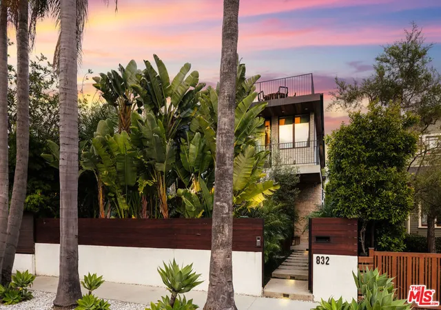 4th image of 832 Milwood Ave, Venice, CA 90291 | MLS# 26759281