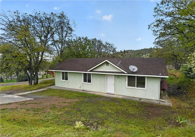 5th image of 1120 Bluebird, Yreka, CA 96097 | MLS# SN26086617