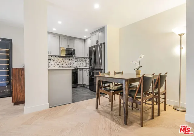 Homes for sale in West Hollywood, CA | 950 N Kings Rd #216, West Hollywood, CA 90069 | MLS# 26738965