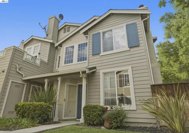 Homes for sale in Dublin, CA | 7445 Brigadoon Way, Dublin, CA 94568 | MLS# 41132053