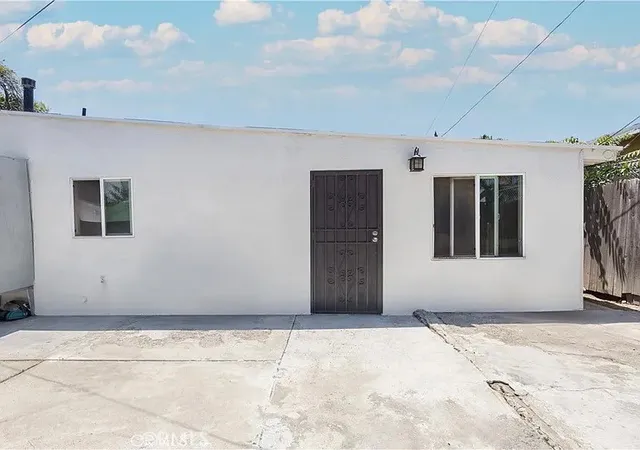 2nd image of 2133 E Lucien St, Compton, CA 90222 | MLS# PW26088140