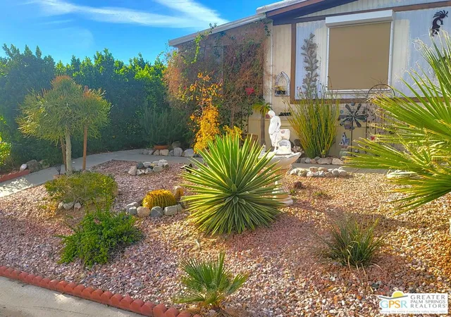 Photo 3 of Manufactured home for sale at 69652 Parkside Dr, Desert Hot Springs, CA 92241 | MLS# 26787967PS | Listing updated on 2026-05-28
