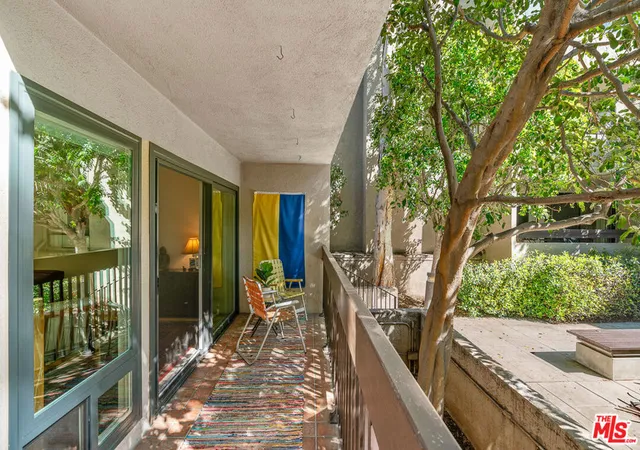 Homes for sale in West Hollywood, CA | 950 N Kings Rd #106, West Hollywood, CA 90069 | MLS# 26781177
