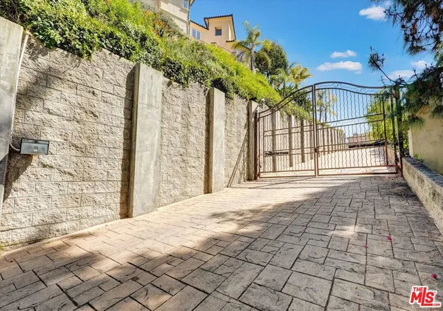 4th image of 1248 E Tujunga Ave, Burbank, CA 91501 | MLS# 26766395