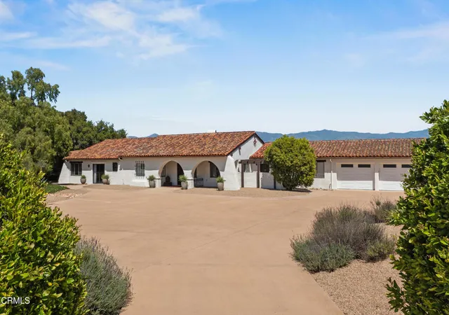 Photo 4 of Single family home for sale at 1270 Dove Meadow Rd, Solvang, CA 93463 | MLS# V1-35971 | Listing updated on 2026-09-10