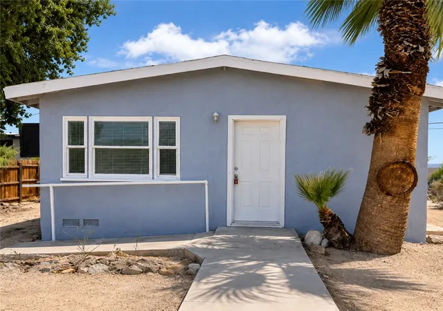 1st image of 6667 Desert Queen, Twentynine Palms, CA 92277 | MLS# SW26087531