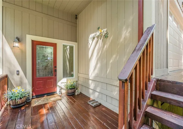Photo 3 of Single family home for sale at 24380 Horst, Crestline, CA 92325 | MLS# IG26088046 | Listing updated on 2026-09-26