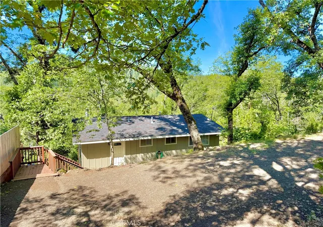 Photo 1 of Sale Pending at 12137 Black Oak Dr, Middletown, CA 95461 | MLS# LC26088136 | Listing updated on 2026-09-02