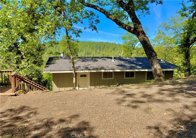 Photo 2 of Sale Pending at 12137 Black Oak Dr, Middletown, CA 95461 | MLS# LC26088136 | Listing updated on 2026-09-02