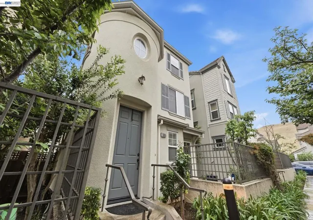 Photo 1 of Single family home for sale at 6005 Hillbrook Pl, Dublin, CA 94568 | MLS# 41132097 | Listing updated on 2026-09-24
