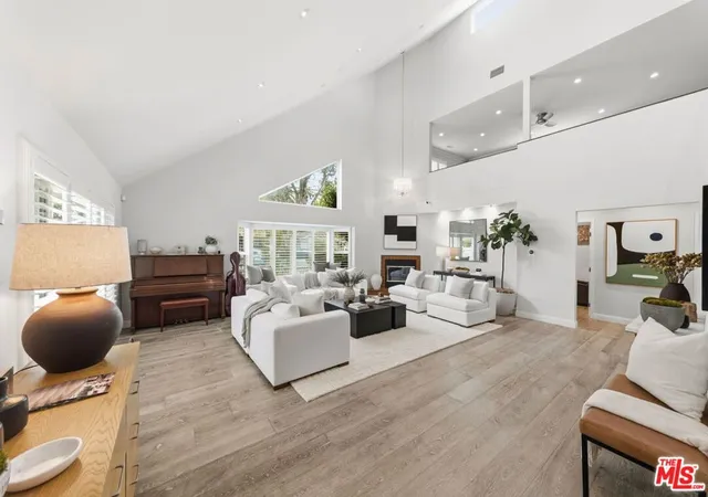 Homes for sale in Studio City, CA | 12756 Milbank St, Studio City, CA 91604 | MLS# 26763497