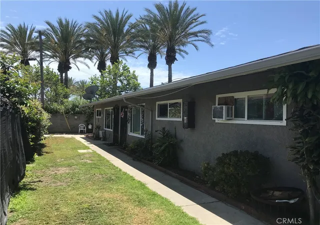 Homes for sale in Santa Ana, CA | 1250 W 2nd, Santa Ana, CA 92703 | MLS# IV26088363