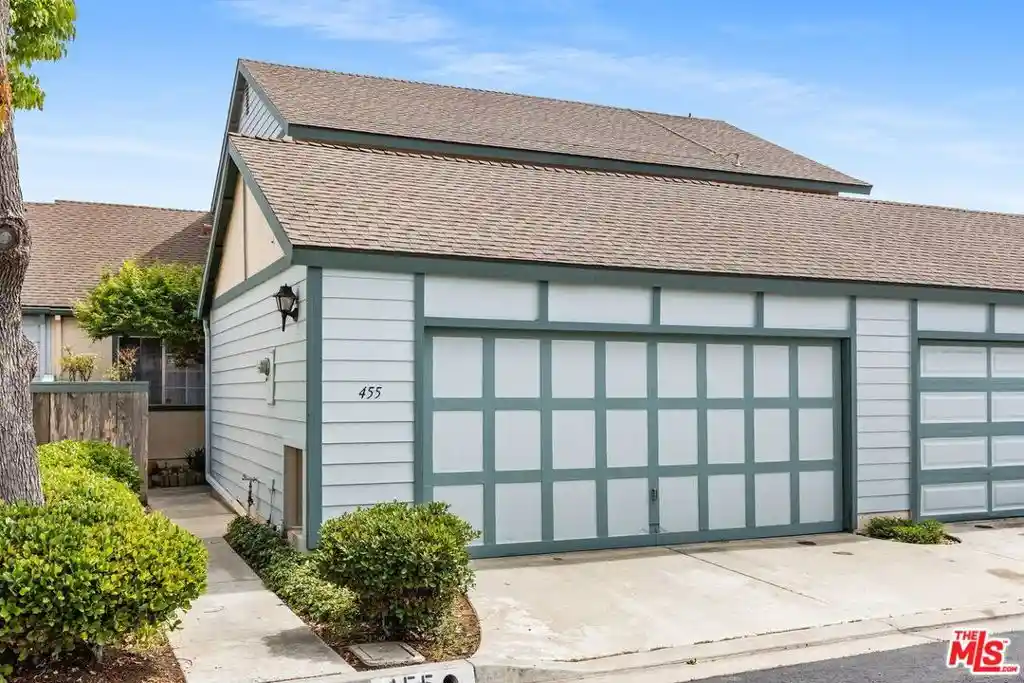 Photo 1 of Sale Pending at 455 Bancroft, Escondido, CA 92027 | MLS# 26789839 | Listing updated on 2026-10-19