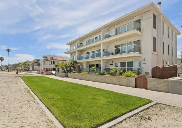 4th image of 3500 Bayside #3C, San Diego, CA 92109 | MLS# 260009744SD