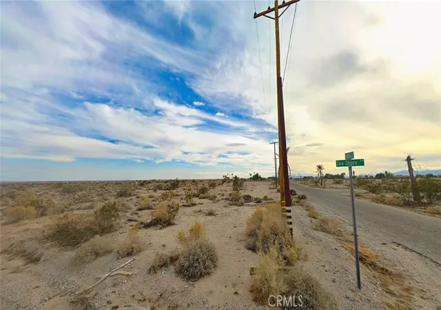 Homes for sale in Thermal, CA | 1015 Sea Shore Ave, Thermal, CA 92274 | MLS# ND26086818