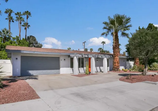 Homes for sale in Palm Springs, CA | 1962 E Baristo Rd, Palm Springs, CA 92262 | MLS# 219146853PS