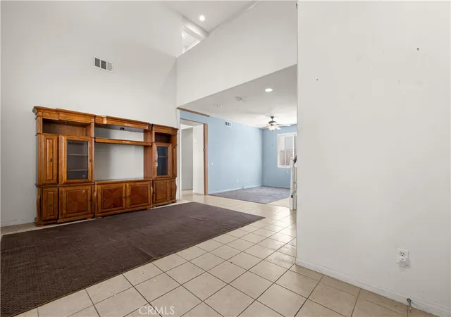 4th image of 3863 Quartzite Ln, San Bernardino, CA 92407 | MLS# CV26088486