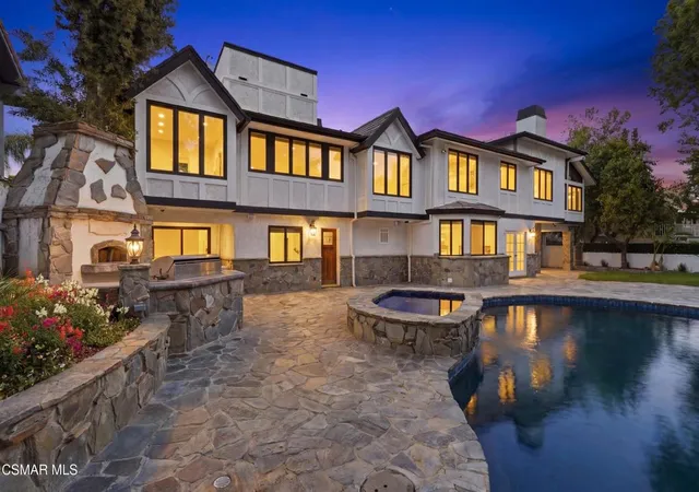 4th image of 24756 Eilat St, Woodland Hills, CA 91367 | MLS# 226001881