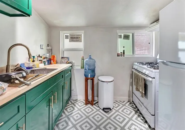 14th image of 16432 25th St, Sunset Beach, CA 90742 | MLS# PW26088513