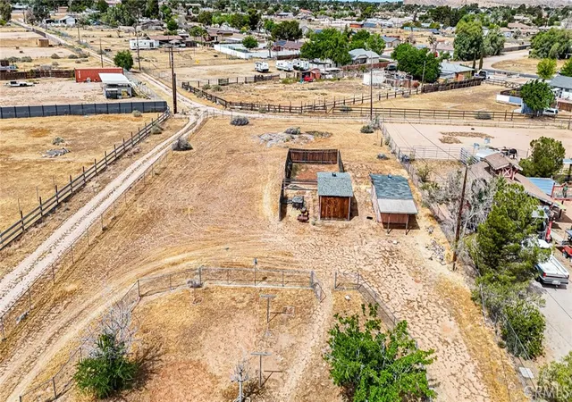 Photo 4 of Single family home for sale at 14280 Navajo, Apple Valley, CA 92307 | MLS# PW26088621 | Listing updated on 2026-09-25