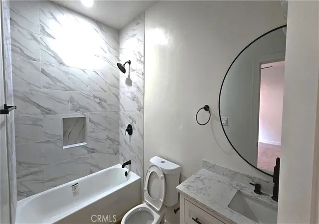 5th image of 11171 Bullis, Lynwood, CA 90262 | MLS# DW26088669