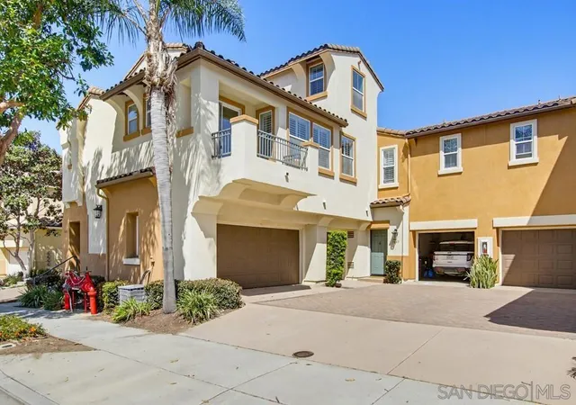 Homes for sale in Carlsbad, CA | 3643 Jetty Point, Carlsbad, CA 92010 | MLS# 260009778SD