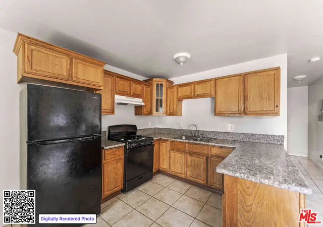 2nd image of 116 E 68th St, Los Angeles, CA 90003 | MLS# 26762207