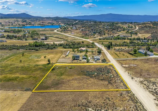 Photo 2 of Land for sale at 220 Lakeshore Blvd, Aguanga, CA 92536 | MLS# SW26087826 | Listing updated on 2026-04-24