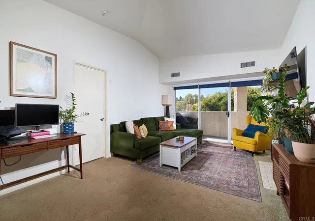 4th image of 7027 Camino Degrazia, San Diego, CA 92111