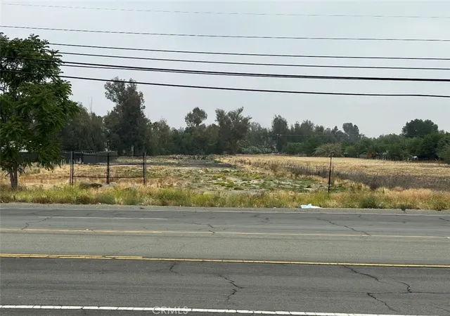 Photo 1 of Land for sale at 24657 State Hwy 74, Perris, CA 92570 | MLS# DW26088803 | Listing updated on 2026-09-29