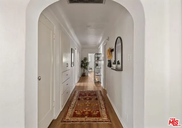 3rd image of 6122 W 6Th St, Los Angeles, CA 90048 | MLS# 26778517