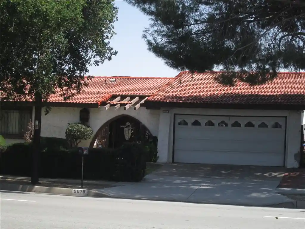Single family home for sale at 9079 Alder, Fontana, CA 92335 | MLS# TR26088837