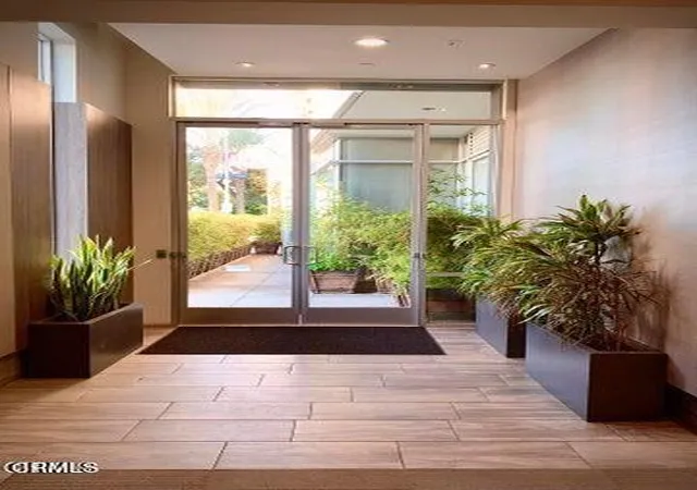 Photo 3 of Condo for sale at 482 S Arroyo #410, Pasadena, CA 91105 | MLS# P1-26805 | Listing updated on 2026-09-29