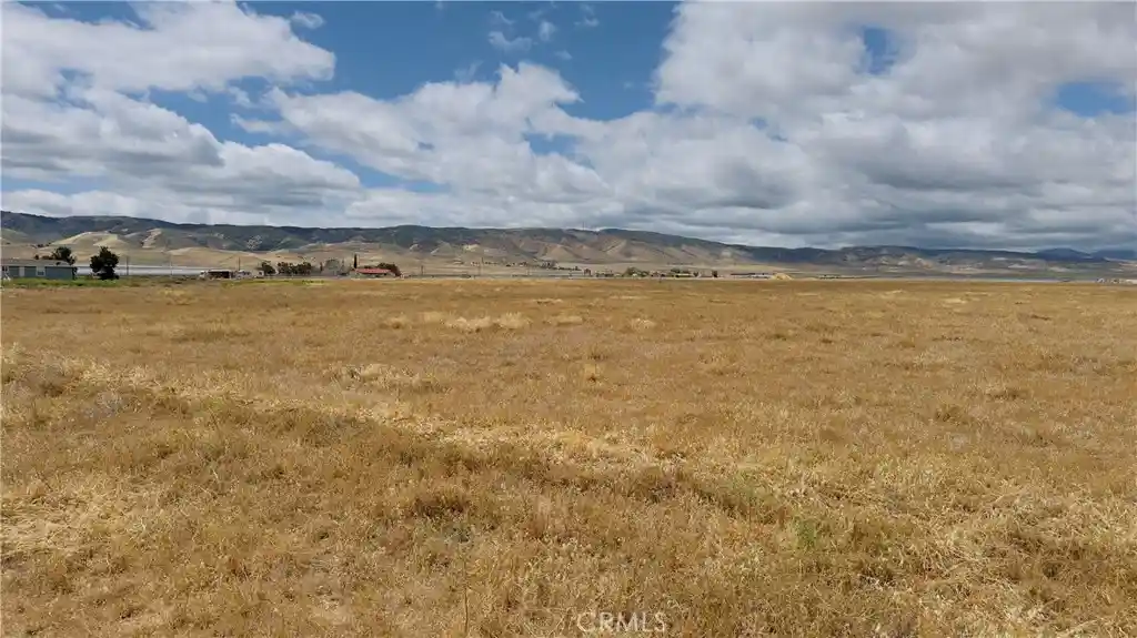 Photo 1 of Land for sale at 105 3267 006 034 105th St W Ave I #14, Lancaster, CA 93536 | MLS# IG26088631 | Listing updated on 2026-10-22