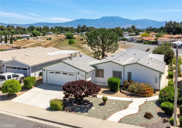 Homes for sale in Hemet, CA | 1660 Brentwood, Hemet, CA 92545 | MLS# SW26088115
