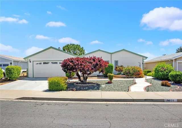 Homes for sale in Hemet, CA | 1660 Brentwood, Hemet, CA 92545 | MLS# SW26088115