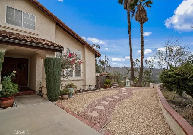 5th image of 9730 Mustang Wy, Sunland, CA 91040 | MLS# SR26079093