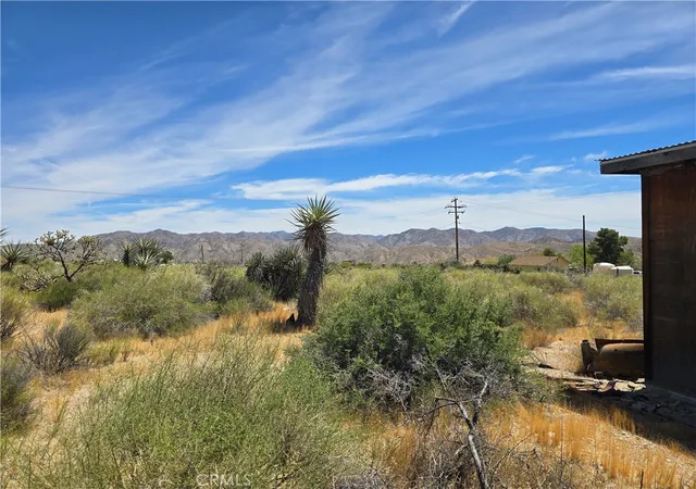 7th image of 5 Apache, Morongo Valley, CA 92256 | MLS# JT26089077