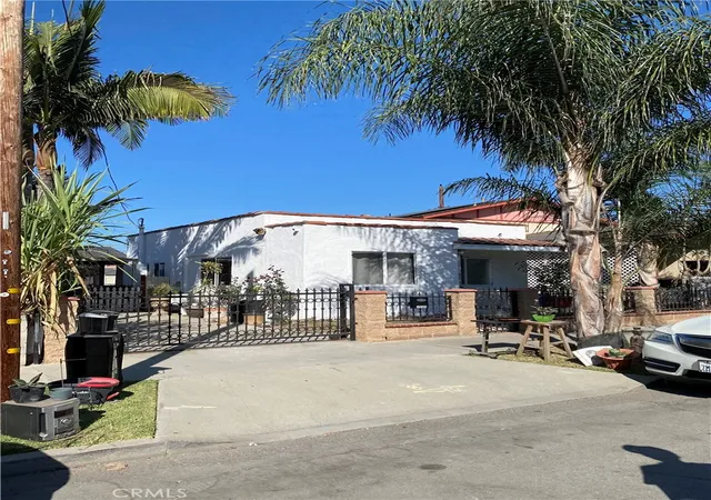 Photo 1 of Single family home for sale at 2033 W Burnett St, Long Beach, CA 90810 | MLS# PW26089090 | Listing updated on 2026-09-30