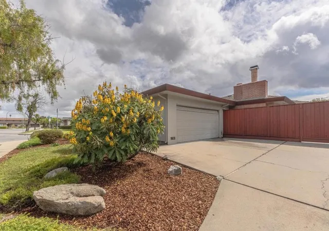 Homes for sale in Salinas, CA | 632 San Tomas Wy, Salinas, CA 93901 | MLS# ML82044465