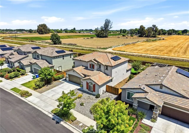 5th image of 470 Daphne, Lemoore, CA 93245 | MLS# SC26089125