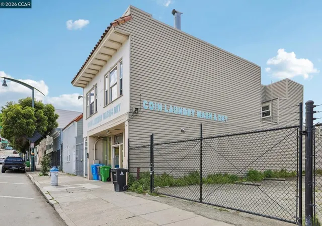 2nd image of 5900 3Rd St, San Francisco, CA 94124