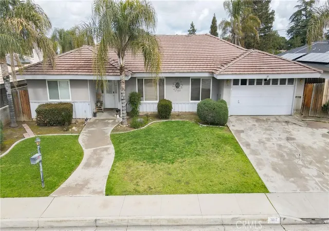 2nd image of 3612 Christmas Tree Ln, Bakersfield, CA 93306 | MLS# NS26089186