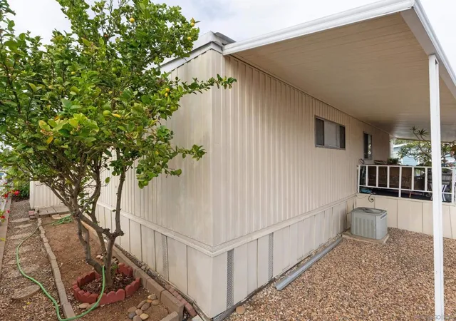 Homes for sale in Vista, CA | 1506 Oak Dr #34, Vista, CA 92084 | MLS# 260009873SD