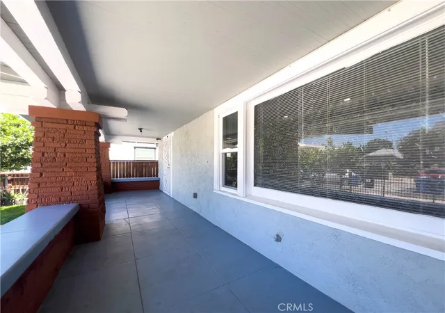 Homes for sale in Los Angeles, CA | 1522 5Th Ave, Los Angeles, CA 90019 | MLS# NP26089148