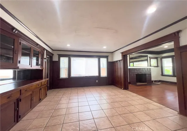Homes for sale in Los Angeles, CA | 1522 5Th Ave, Los Angeles, CA 90019 | MLS# NP26089148