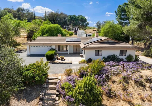 Homes for sale in Ramona, CA | 267 Via Taquita, Ramona, CA 92065 | MLS# 260009881SD