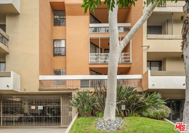 Homes for sale in West Hollywood, CA | 740 N Kings Rd #102, West Hollywood, CA 90069 | MLS# 26799253