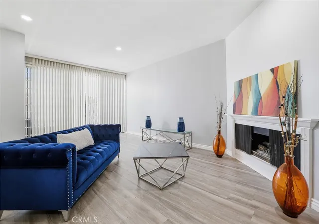2nd image of 400 S La Fayette Park #315, Los Angeles, CA 90057 | MLS# SR26089408